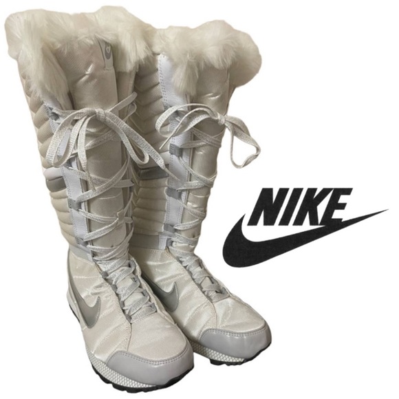 Nike Shoes - Nike Apres Ski High Sneaker Boots
